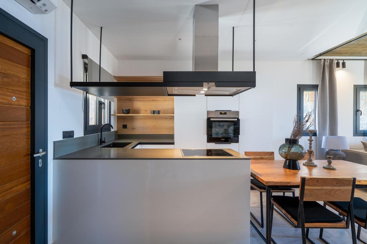 Celine Private Residences Léntas Dış mekan fotoğraf