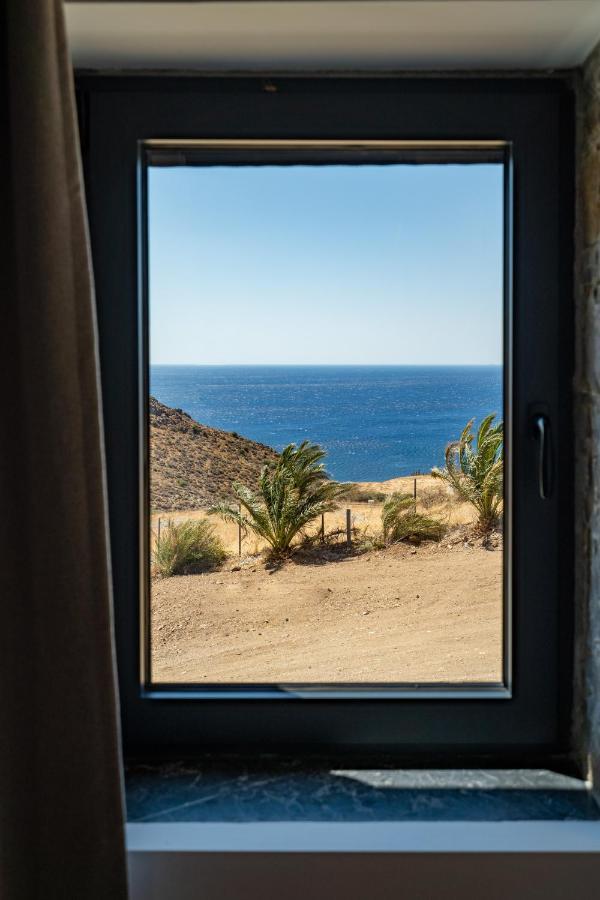 Celine Private Residences Léntas Dış mekan fotoğraf