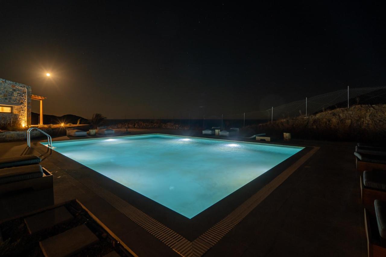 Celine Private Residences Léntas Dış mekan fotoğraf